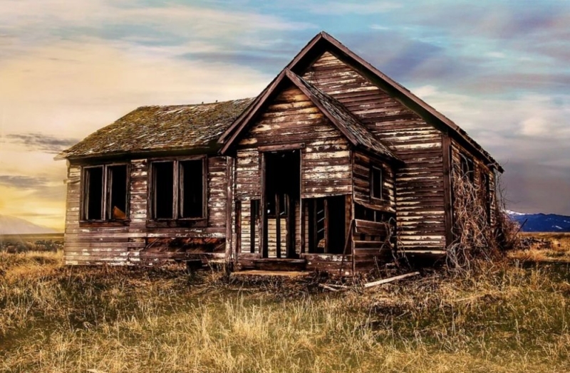 27 жителей переехали из аварийного жилья в Подмосковье