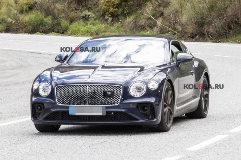 Bentley продолжает разработку Continental GT PHEV: купе проехалось на камеру