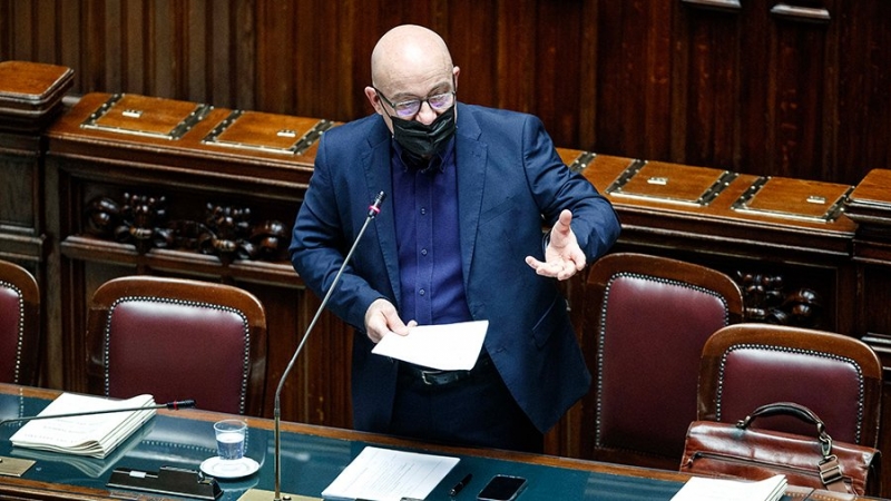 Итальянский министр заявил о переключении ЕС на «военную экономику»