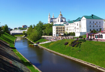 Карты Visa и Mastercard белорусского Альфа-банка не будут работать за рубежом