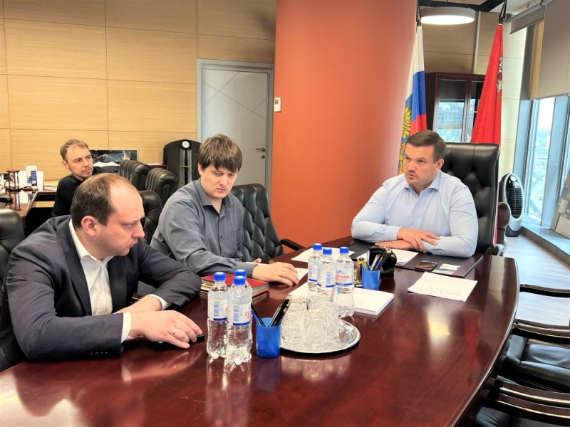 Минстрой Подмосковья провел селекторное совещание по вопросу расселения аварийного жилья