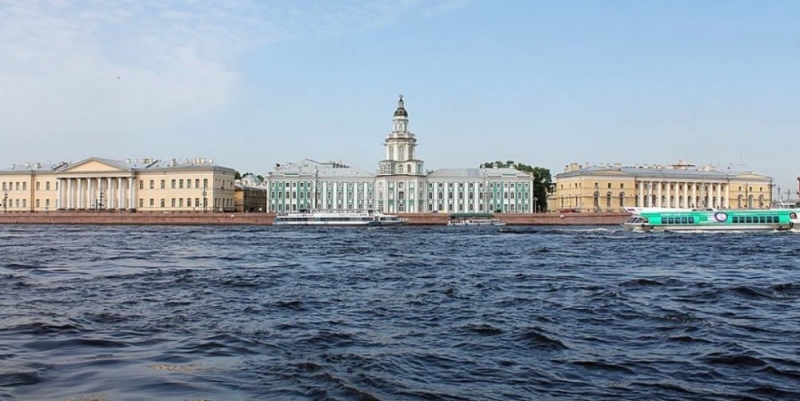 Петербургские девелоперы сворачивают агрессивную рекламу