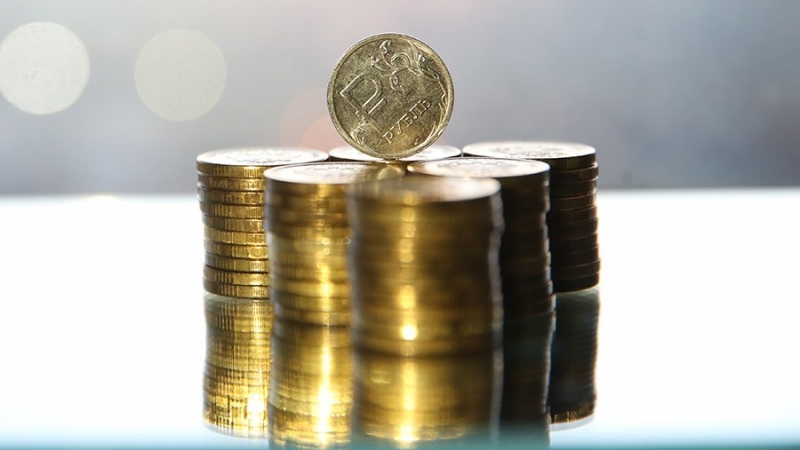 Решетников заявил о необходимости возврата к «равновесному курсу» рубля