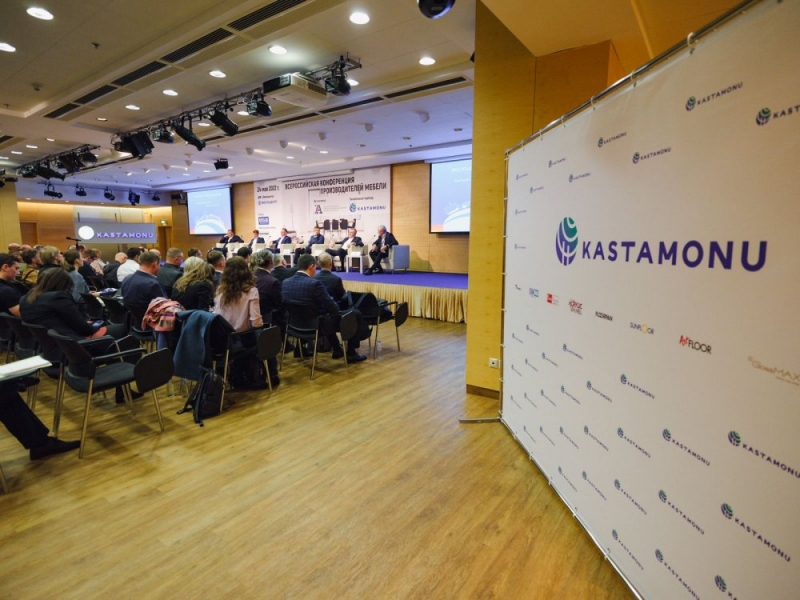 Власть и бизнес обсудили проблемы и меры поддержки мебельной индустрии