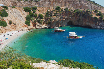 Гидам в Турции выдали терминалы для приёма карт «Мир»