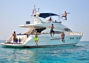 Незабываемый отдых на яхте. Правила аренды