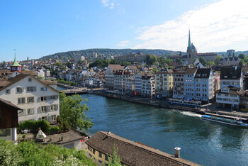 Швейцария временно закрыла воздушное пространство
