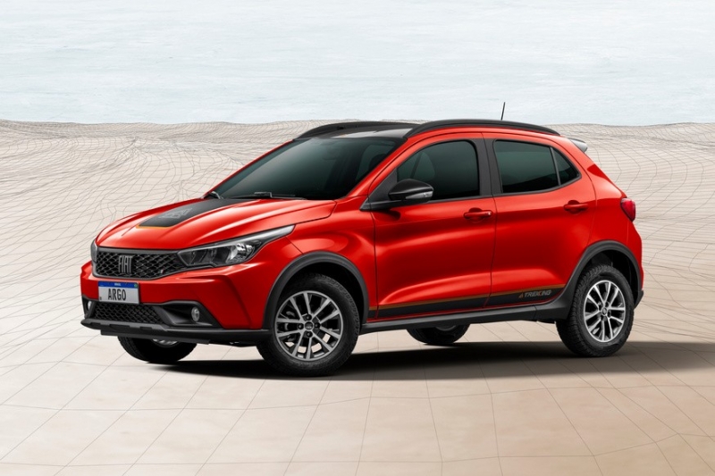 Fiat Argo изменился сильнее родственного седана, но новая коробка хэтчу пока не положена