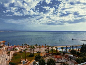 Россия построит курорт на побережье в Сирии