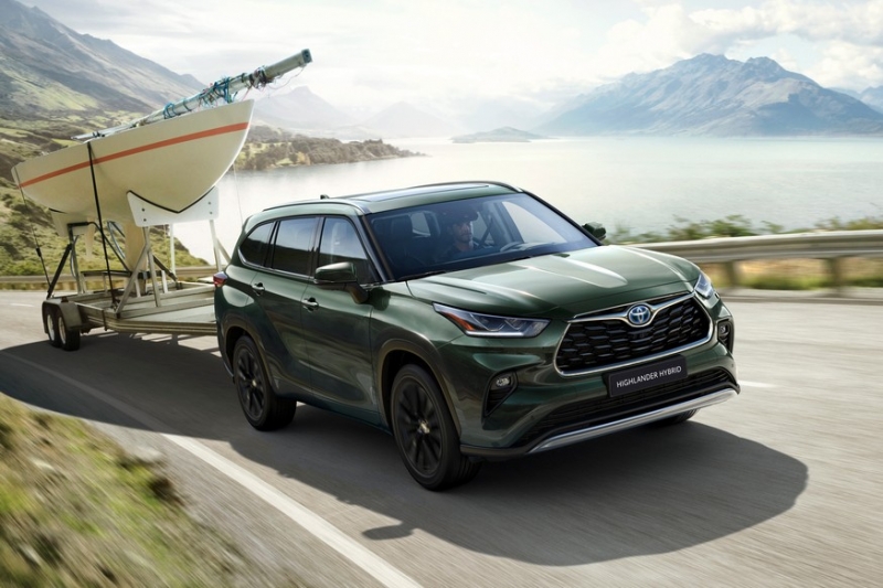 Toyota Highlander с «турбочетверкой» вместо V6: теперь и в Европе. Есть и другие обновки
