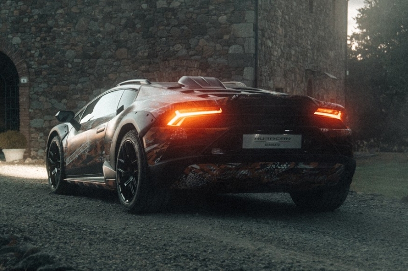 За пределы асфальта: Lamborghini готовит внедорожную версию Huracan Sterrato