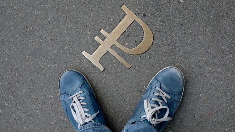 Эксперт объяснил, почему часть россиян не откладывает деньги