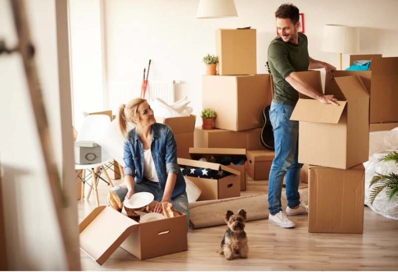 Из аварийного жилья в поселке Любытино 45 человек переезжают в многоквартирный дом