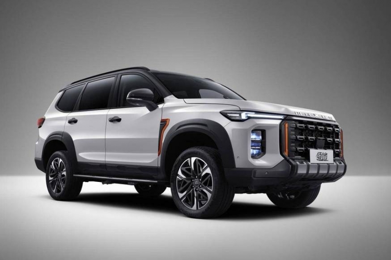 Конкурент Pajero Sport от SAIC после рестайлинга превратился в совершенно новую модель