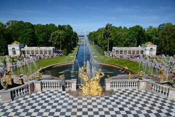 Названы самые популярные достопримечательности России