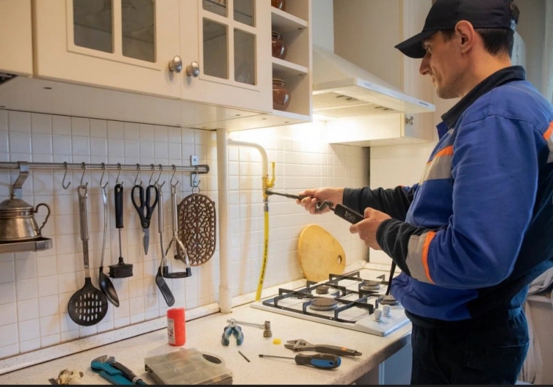 Столичные газовики напоминают три правила защиты от лжекоммунальщиков