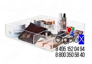 Изделия из оргстекла: преимущества данного материала