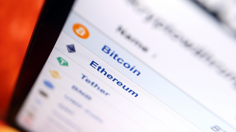 Аналитик назвал лучшую для инвестиций в этом году криптовалюту