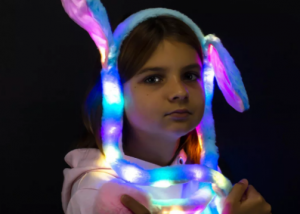 Светящиеся шапки: особенности изделий