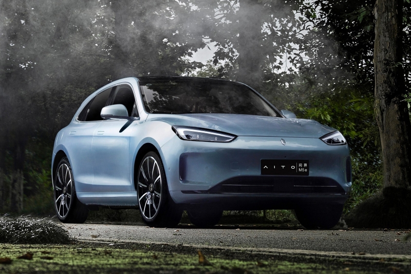 Кроссовер Aito M5 EV: родня российского Evolute i-Jet, но с более свежим дизайном