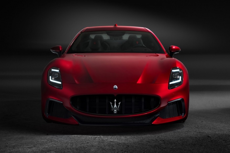 Новый Maserati GranTurismo: бензиновый V6 Nettuno и трёхмоторная 761-сильная установка