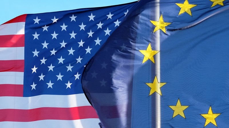Политолог предрек США и Евросоюзу торговую войну