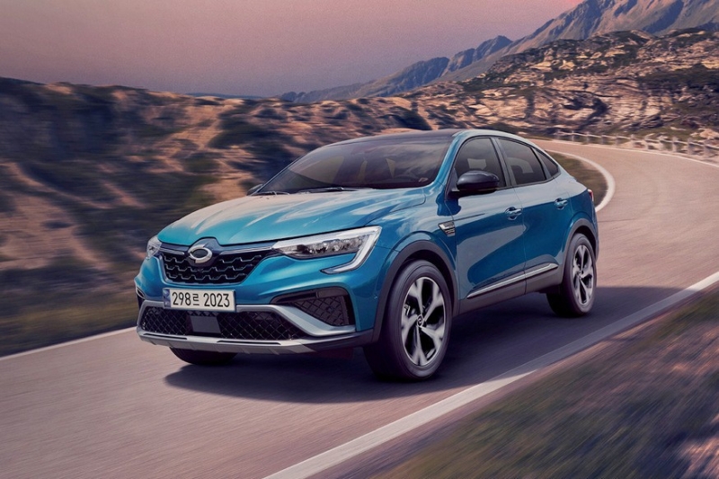 Совсем другая Renault Arkana получила новую топ-версию со своим дизайном
