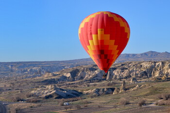 В Каппадокии произошло крушение воздушного шара, погибли туристы