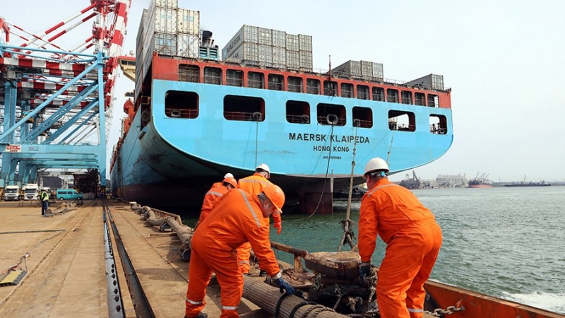 Эксперты оценили намерение Индии увеличить объем торговли с Россией