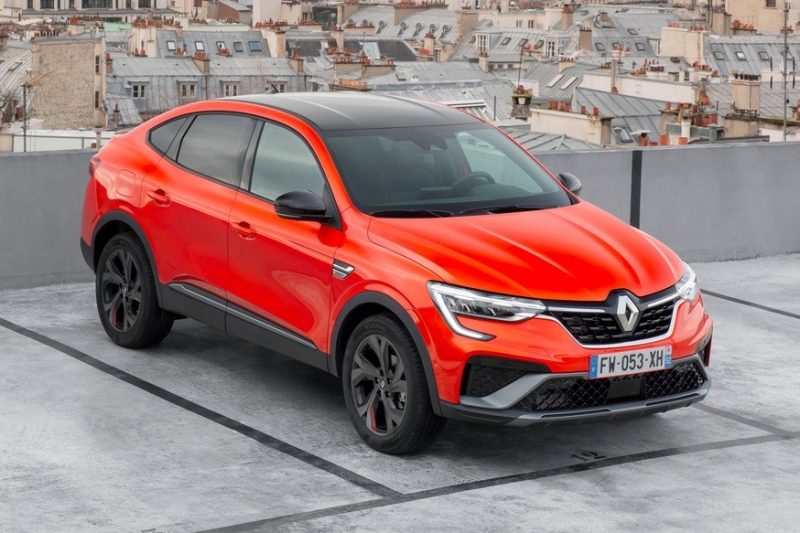 Лучший автомобиль Японии: им может стать Renault Arkana или BMW iX