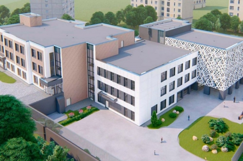 Началось остекление фасада учебного комплекса в районе Беговой