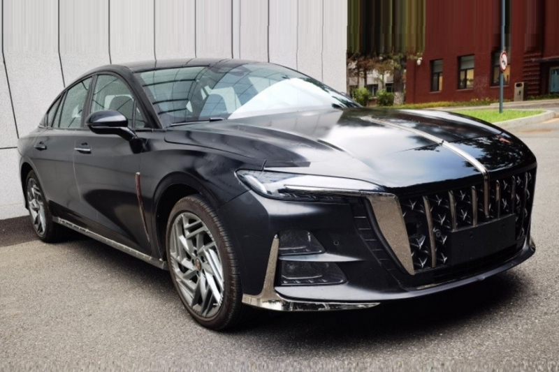 Новая модель от премиального суббренда FAW, который собрался в РФ: лифтбек, а не седан