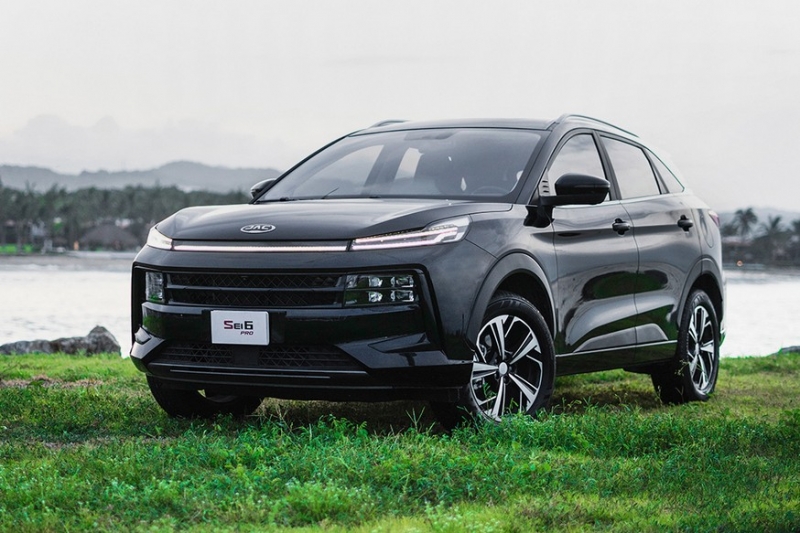 Новый кроссовер JAC JS6 для России: раскрыты комплектации