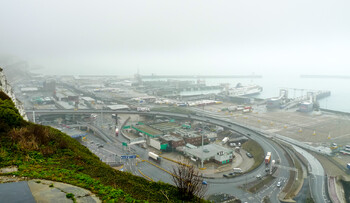 Великобритания отменила безвизовый режим для круизных туристов