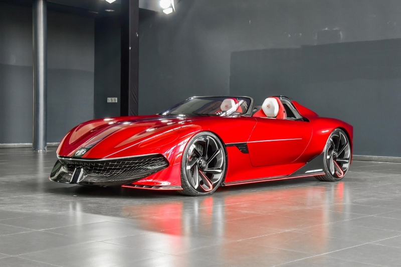 Возвращение к истокам: серийный родстер MG Cyberster покажут в апреле