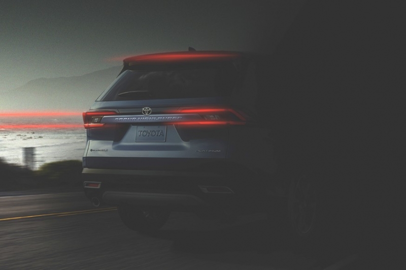 Большой кроссовер Toyota Grand Highlander: первое официальное фото