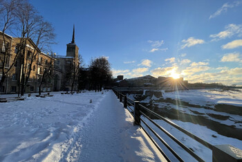 КПП на российско-эстонской границе в Ивангороде закроется на несколько лет