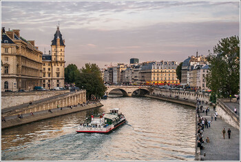 Названы самые популярные у туристов города мира