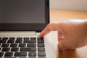 Не включается ноутбук: что делать?