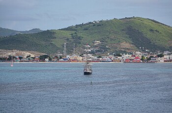 Доминиканец провел 24 дня на лодке в океане без еды