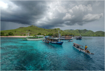 Индонезия отменила все ковидные ограничения внутри страны