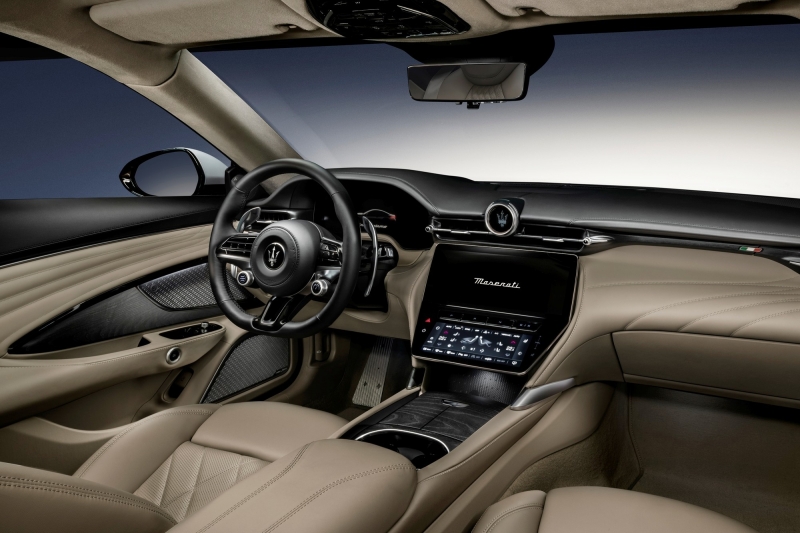 Maserati тихо рассекретила интерьер нового GranTurismo: он почти такой же, как у Grecale
