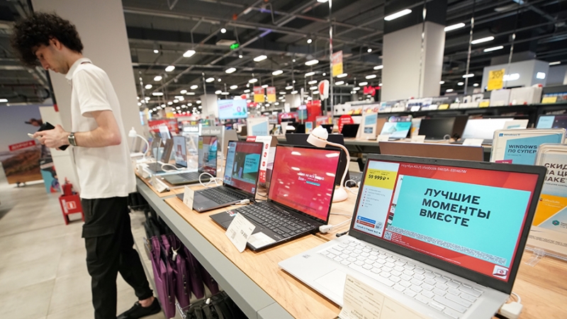 Правительство продлило упрощенный порядок ввоза электроники в Россию