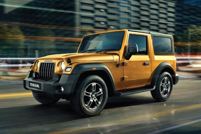 Рамный внедорожник Mahindra Thar обзавёлся заднеприводной версией и подешевел