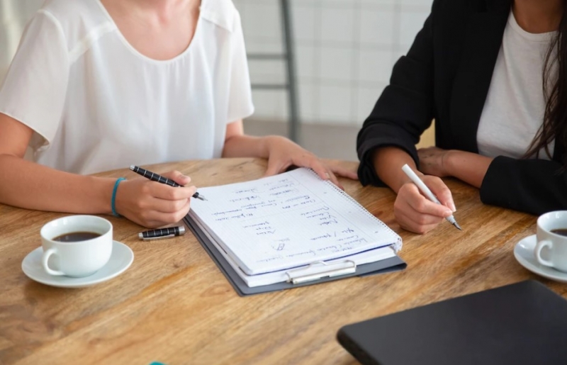 Специалисты предоставили более 54 тыс. консультаций по реновации в 2022 году