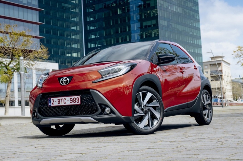 Toyota придётся временно остановить завод, на котором налажен выпуск Aygo X и Yaris