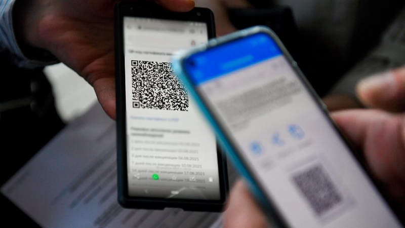 Алкоголь предлагают продавать в Сети по QR-кодам
