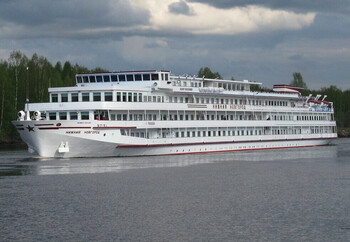 Крупный российский туроператор занялся речными круизами