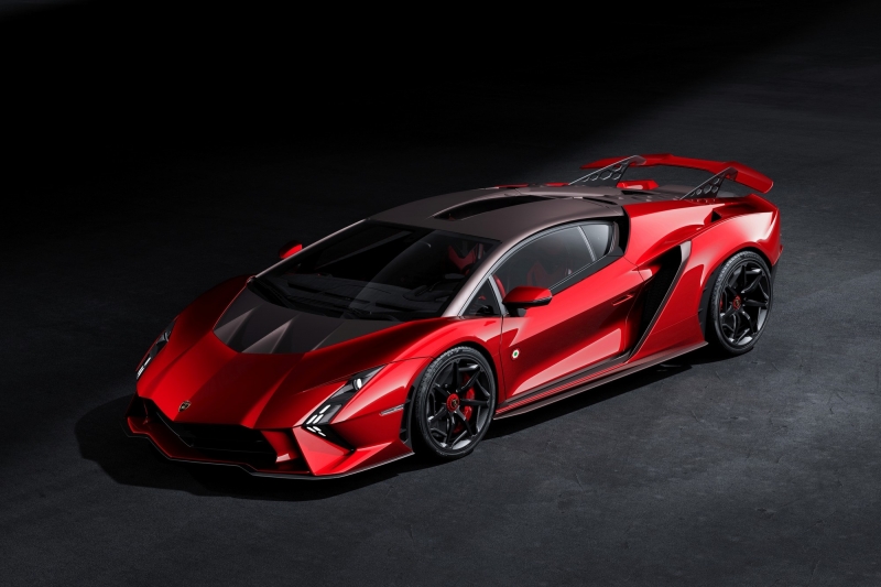 Lamborghini Invencible и Autentica: последние отпрыски Aventador с каноническим V12