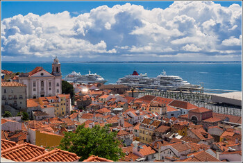 Португалия прекращает выдавать «золотые визы»